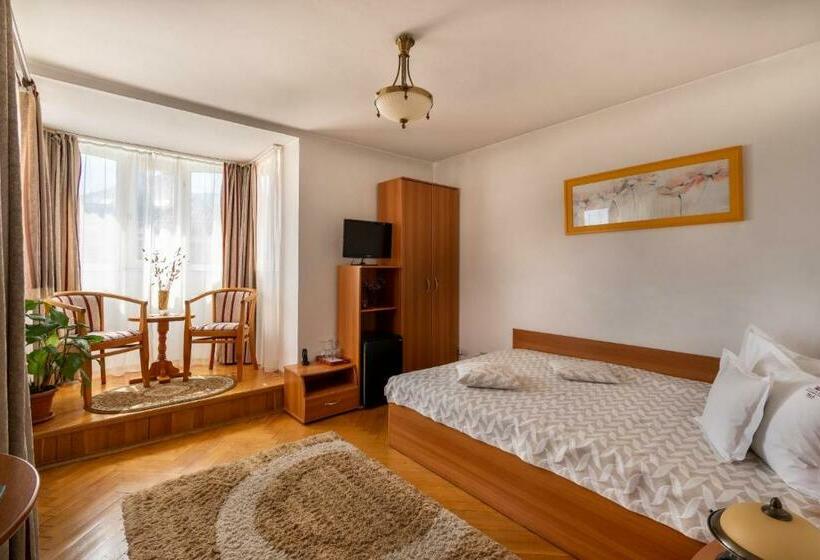 اتاق استاندارد, Villa Hotel Escala