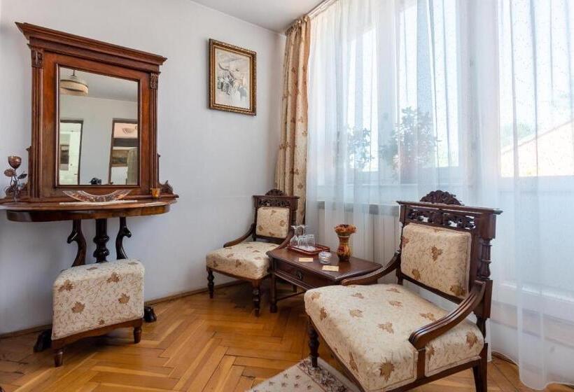 اتاق سوپریور, Villa Hotel Escala