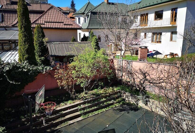 اتاق استاندارد, Villa Hotel Escala