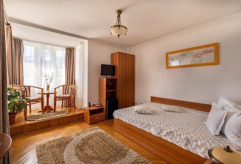 اتاق استاندارد, Villa Hotel Escala