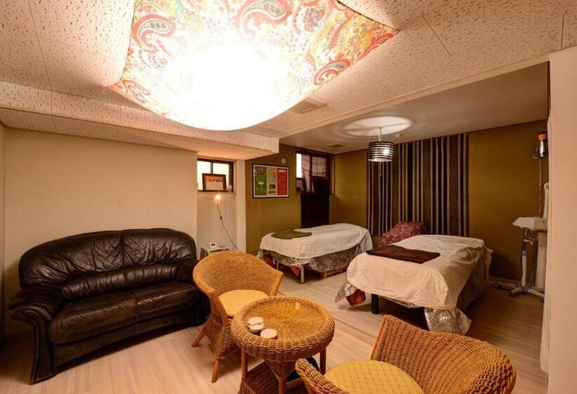 ルームシェアのワンベッド, Mizu No Kaori