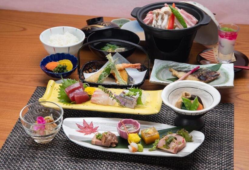 バスルーム共同エコノミー4人部屋, Mizu No Kaori