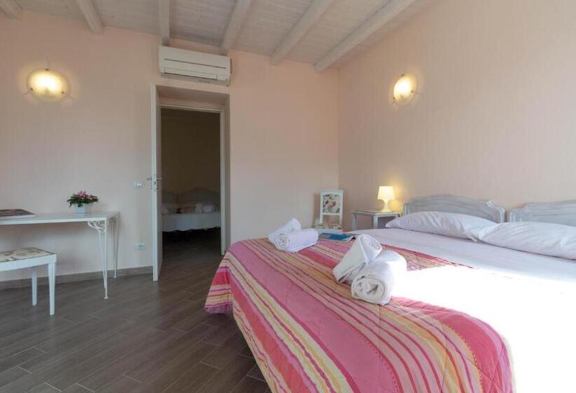 غرفة عائلية, Mamma Ciccia