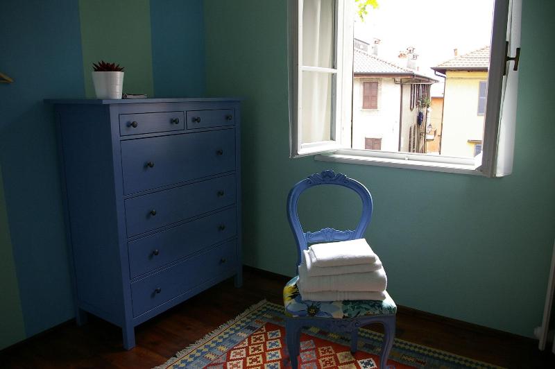 غرفة قياسية فردية, Mamma Ciccia