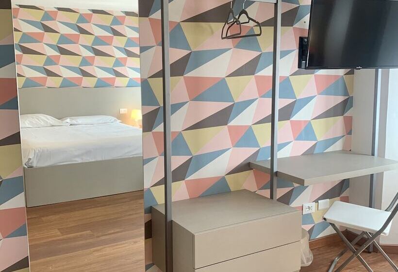 غرفة قياسية, Mamma Ciccia