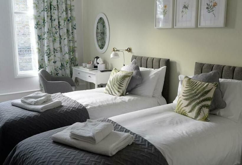 スタンダードルーム, The Milford Arms