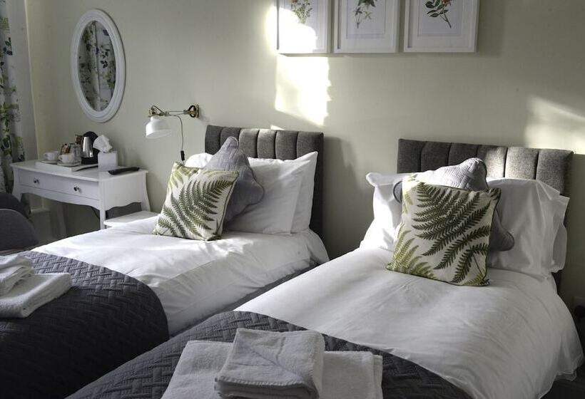 スタンダードルーム, The Milford Arms