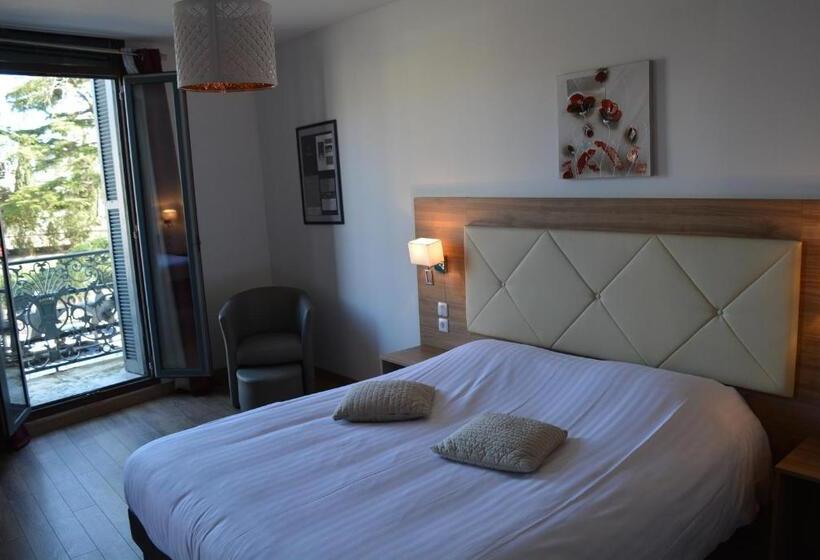 غرفة سوبيريور, Le Grand Hôtel Molière