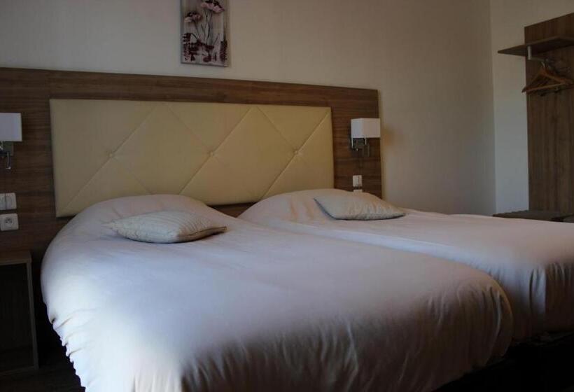 Номер Superior, Le Grand Hôtel Molière
