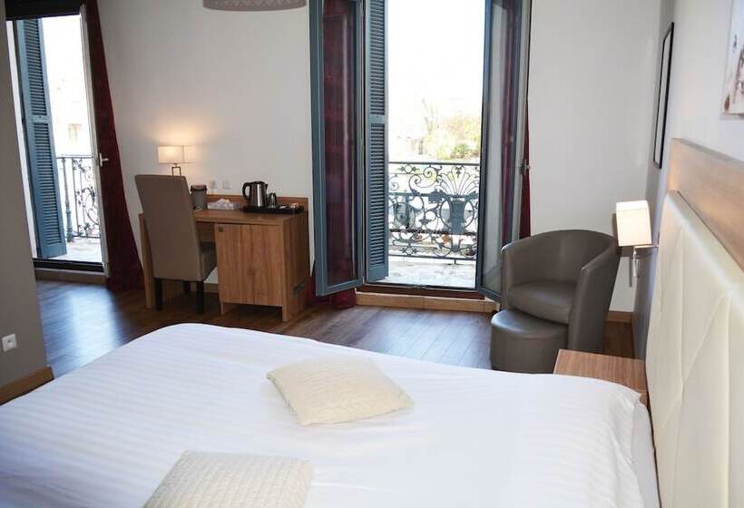 جناح, Le Grand Hôtel Molière