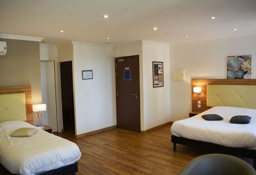 جناح عائلي, Le Grand Hôtel Molière