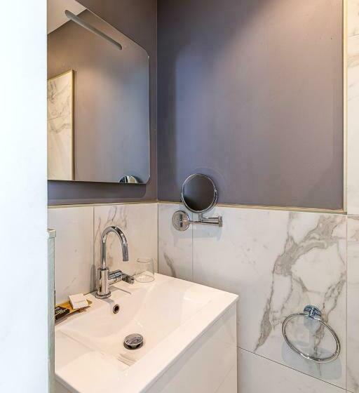 标准间, Le Saint Gelais