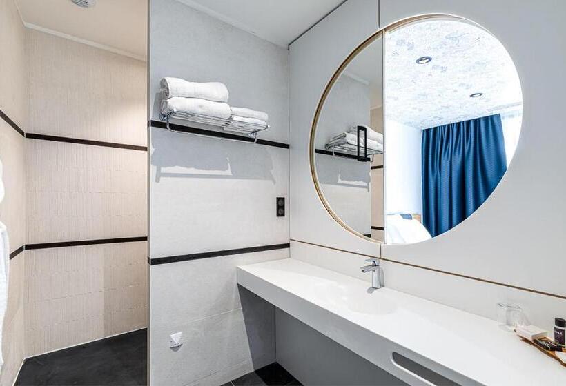 标准间带露台, Le Saint Gelais