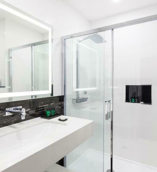 Номер Deluxe, Montcalm Royal London House, London City