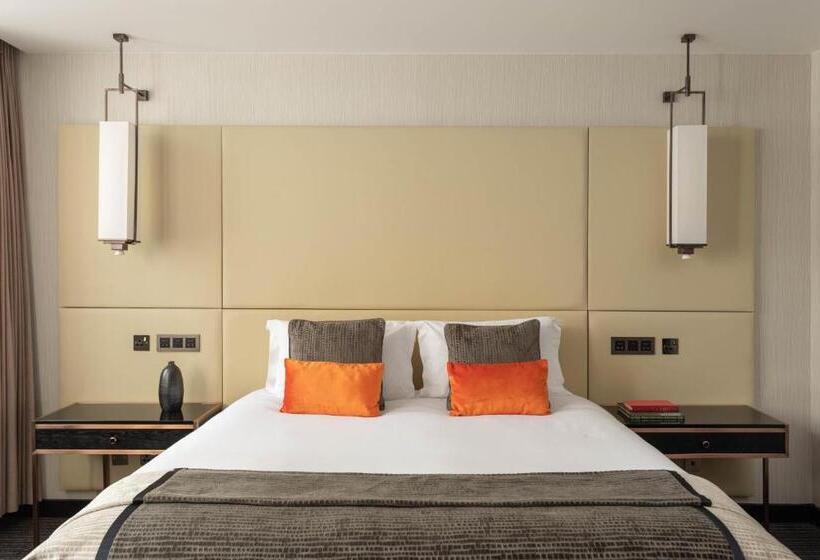 סוויטת ג'וניור, Montcalm Royal London House, London City