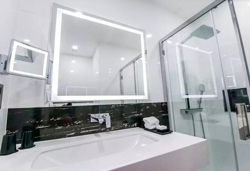 デラックスルーム, Montcalm Royal London House, London City