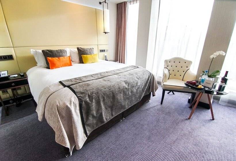 Family Suite, Montcalm Royal London House, London City