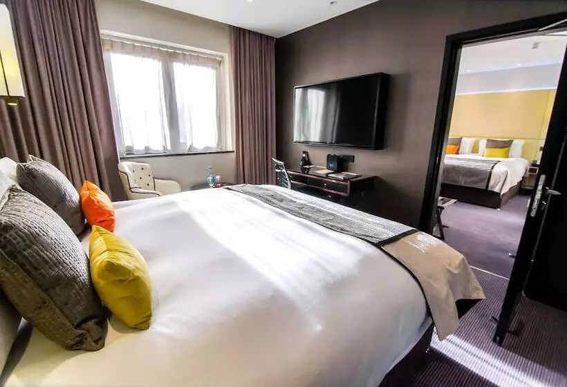 スタンダード４人部屋, Montcalm Royal London House, London City
