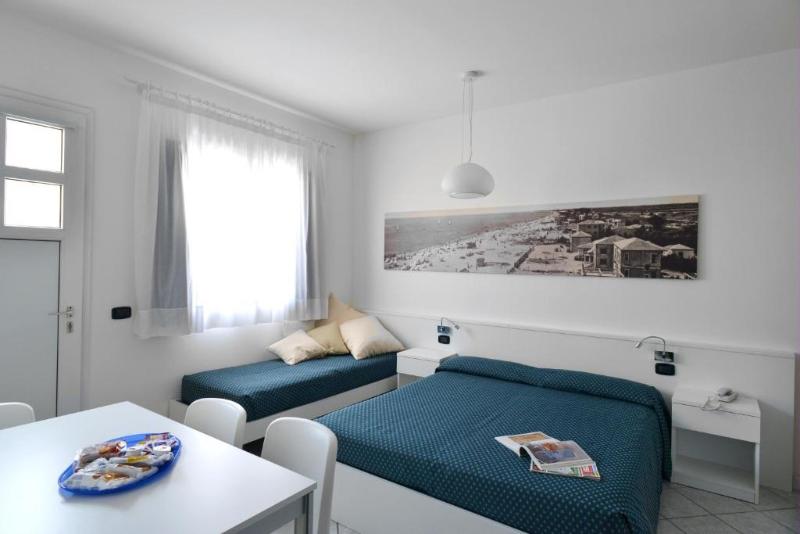 חדר קלאב, Montcalm Royal London House, London City