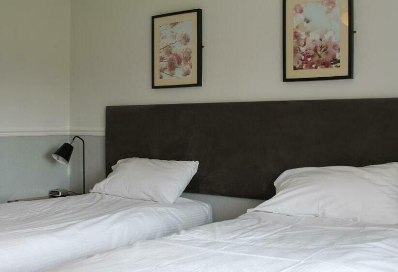 غرفة قياسية سرير كينج, Oak Farm