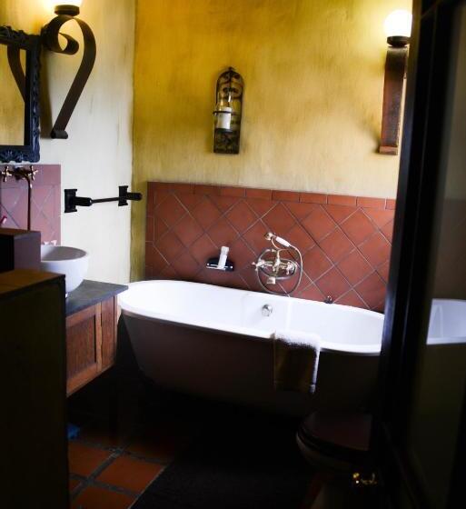 سوییت با چشم‌انداز دریا, Dio Dellamore Guest House