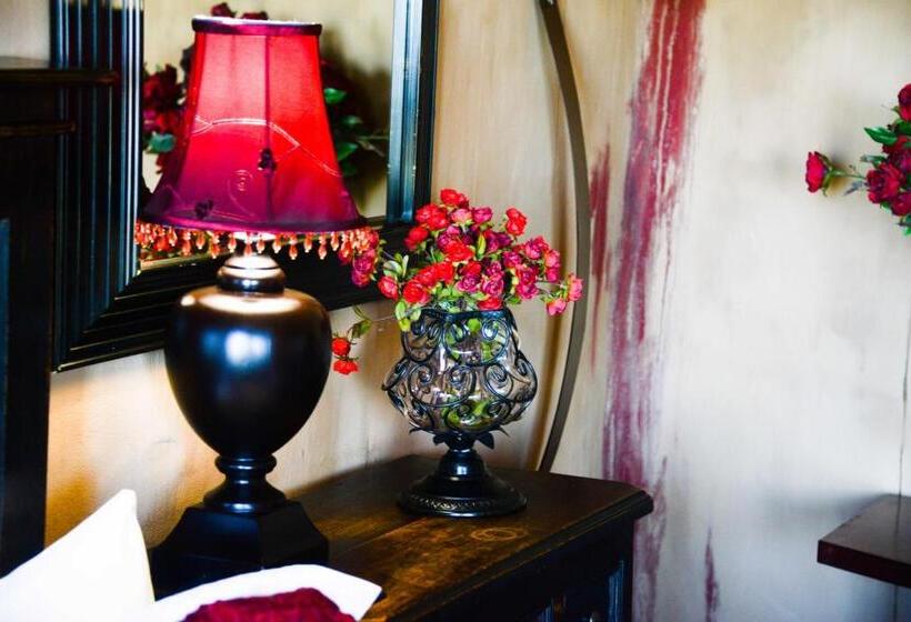 سوییت با چشم‌انداز دریا, Dio Dellamore Guest House