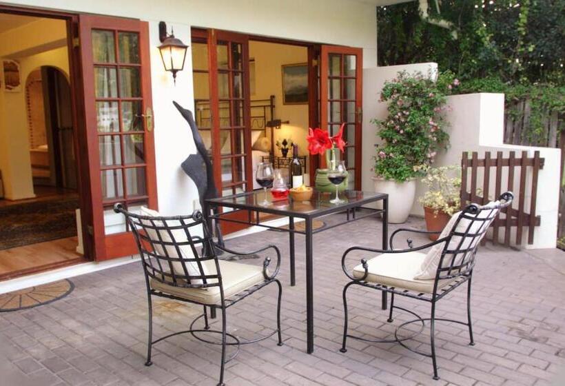 标准间, Moontide Riverside Lodge