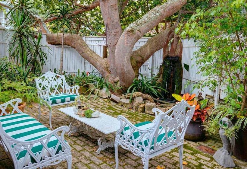 标准间, Moontide Riverside Lodge