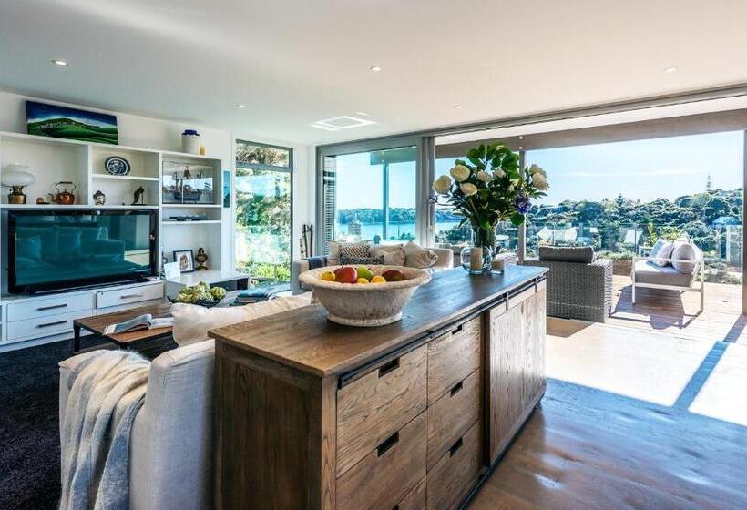 이그제큐티브 스위트, Wild Thyme