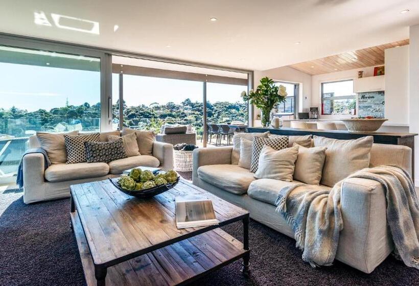 이그제큐티브 스위트, Wild Thyme