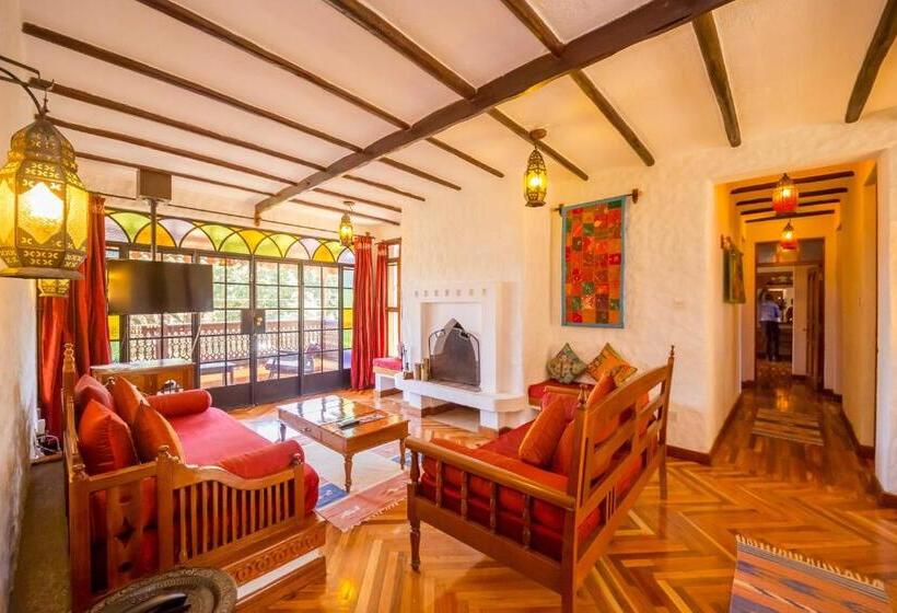 3 Bedroom Suite, The King Post