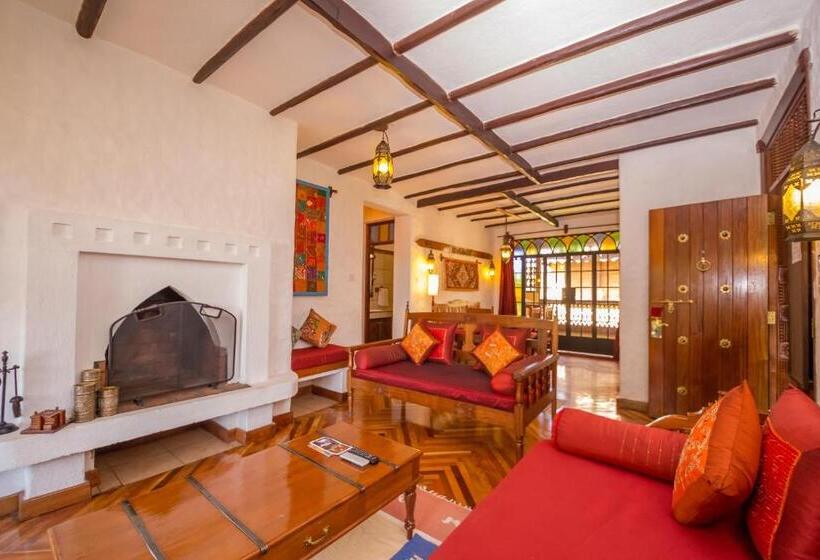 3 Bedroom Suite, The King Post