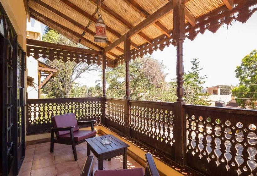 3 Bedroom Suite, The King Post