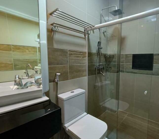 带2个双人床的标准工作室, Maxsuel