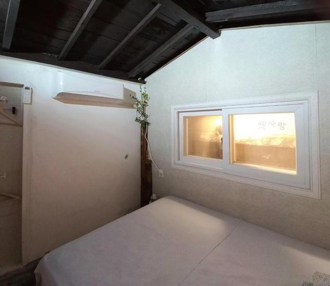 Casa 3 Dormitórios, Yeongildae Stay