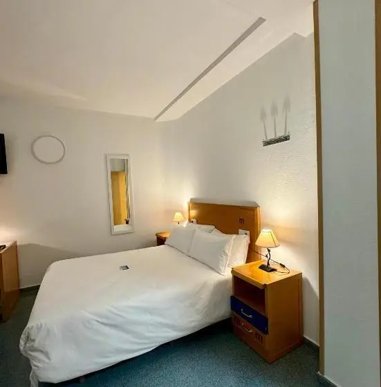 スタンダードルーム, Residencia Mediterraneo