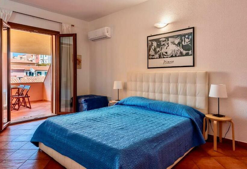 スタンダードスタジオ, Isa Residence With Swimming Pool In Santa Teresa Di Gallura