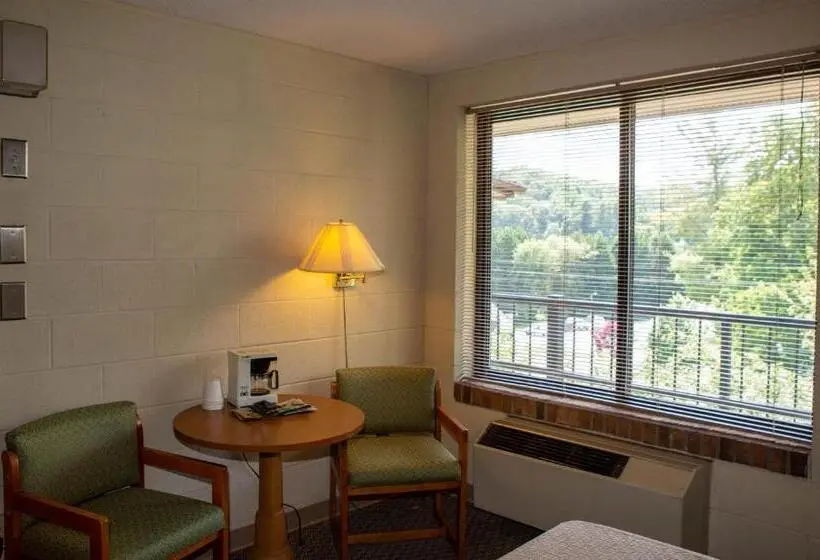 Standard-huone Puutarhanäkymä, Hillside Lodge