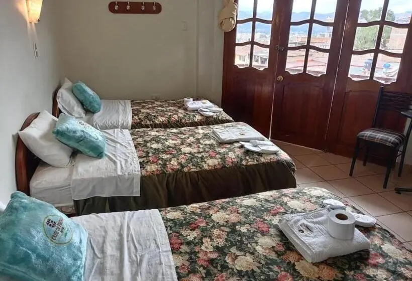اتاق استاندارد سه نفره, Hostal Turismo Cruz De Piedra Eirl Cajamarca