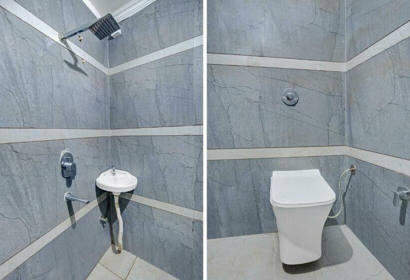 Трехместный Номер Классика, Oyo Flagship Inder Guest House