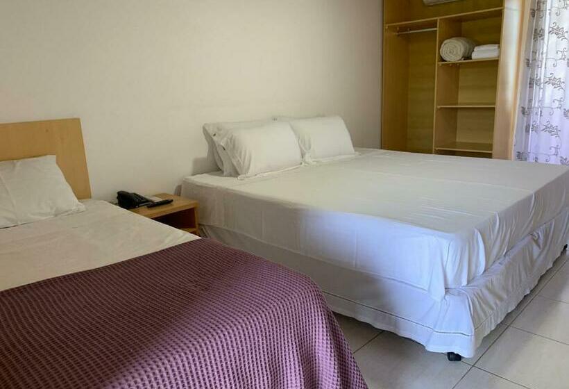 Номер Стандарт Трехместный, Goldmen Select Guarapuava