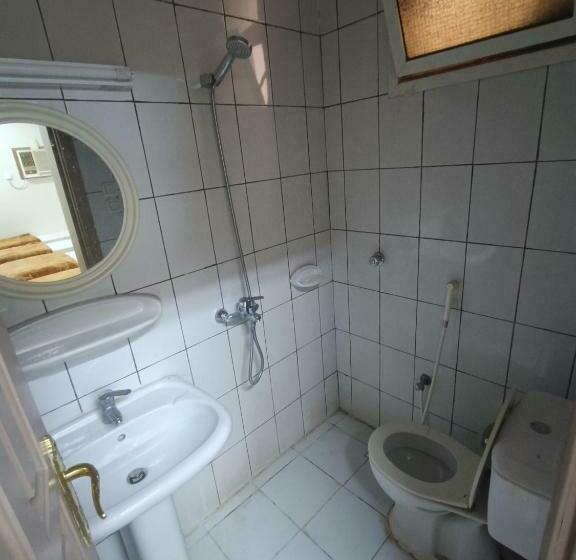 四人标准间, لؤلؤة الششة