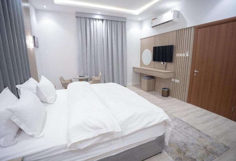 جناح جونيور, البرج الازرق شقق فندقية Alburj Alazraq