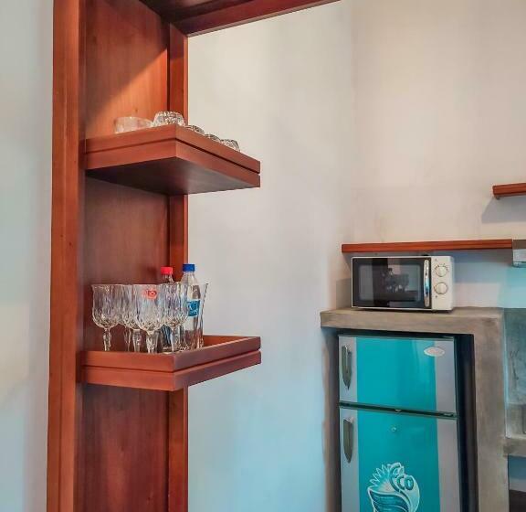 シャレー1寝室, Peacock Village Pinnawala