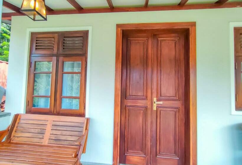 シャレー1寝室, Peacock Village Pinnawala