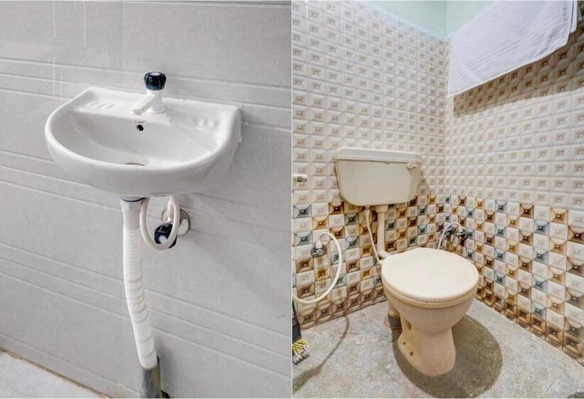 غرفة كلاسيكية ثلاثية, Oyo Flagship Sri Sai Lodge