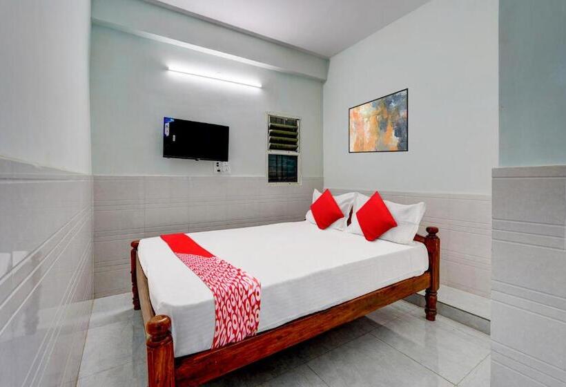 غرفة كلاسيكية ثلاثية, Oyo Flagship Sri Sai Lodge