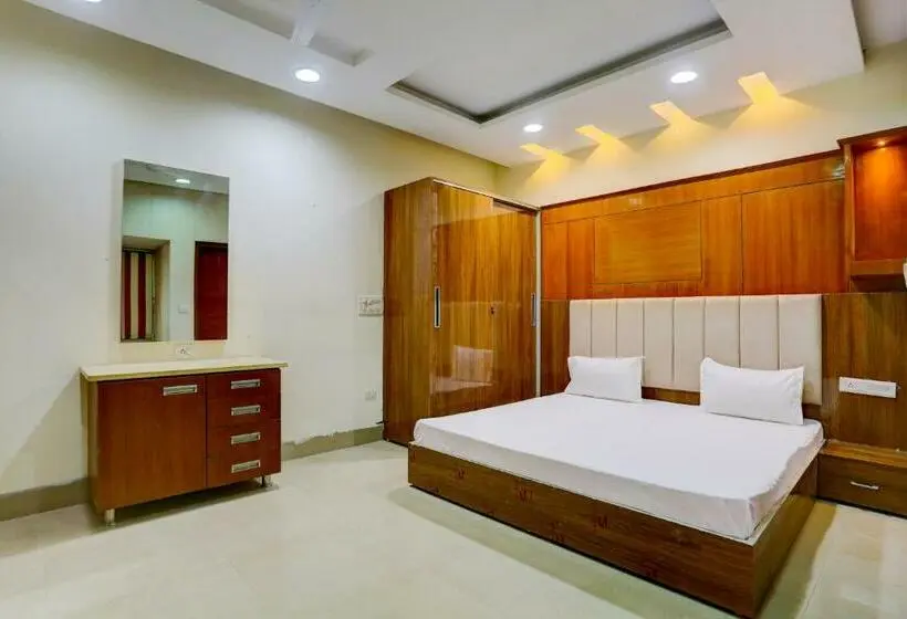 اتاق کلاسیک سه تخته, O R Galaxy Guest House