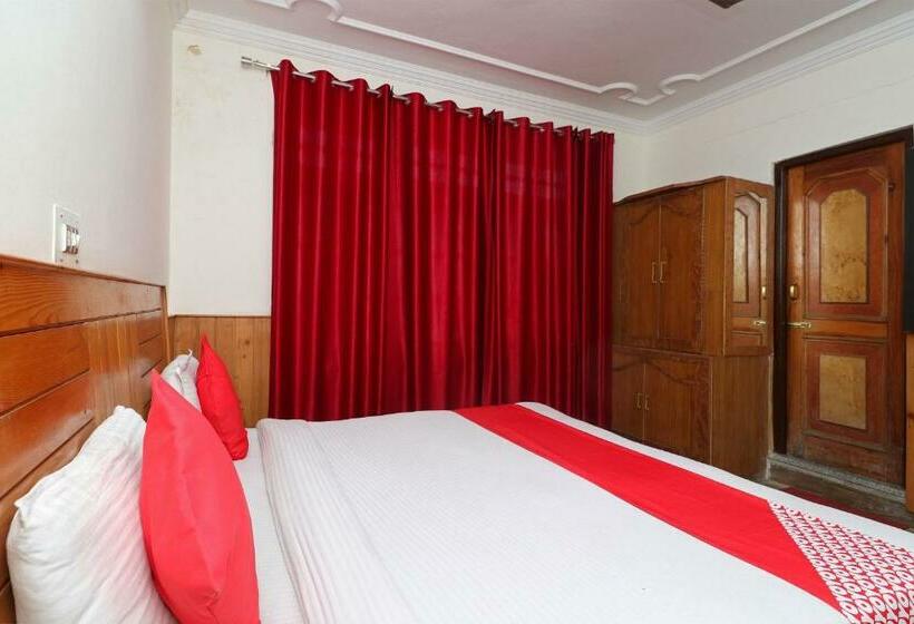 غرفة كلاسيكية ثلاثية, Oyo Flagship Hotel Aakarsh