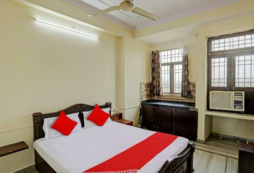 Трехместный Номер Классика, Oyo Flagship The Mount View Hotel And Resort